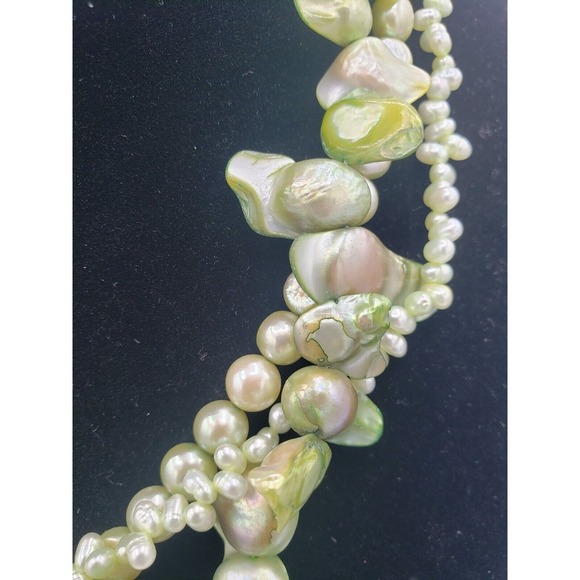 Double Strand Abalone Necklace Womens 9" Green With Heart Charm Lobster Lock - Picture 3 of 8